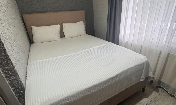 Standart Küçük Çift Kişilik Oda